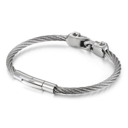 Bracelet en fil d'acier avec tête de mort