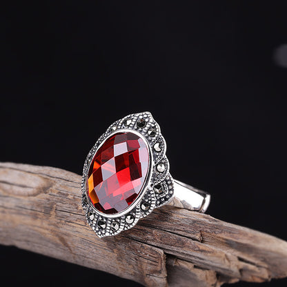 Bague en argent réglable rouge grenat fleur vintage