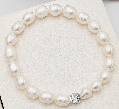 Bracelet de perles d'eau douce naturelles en zircone cubique